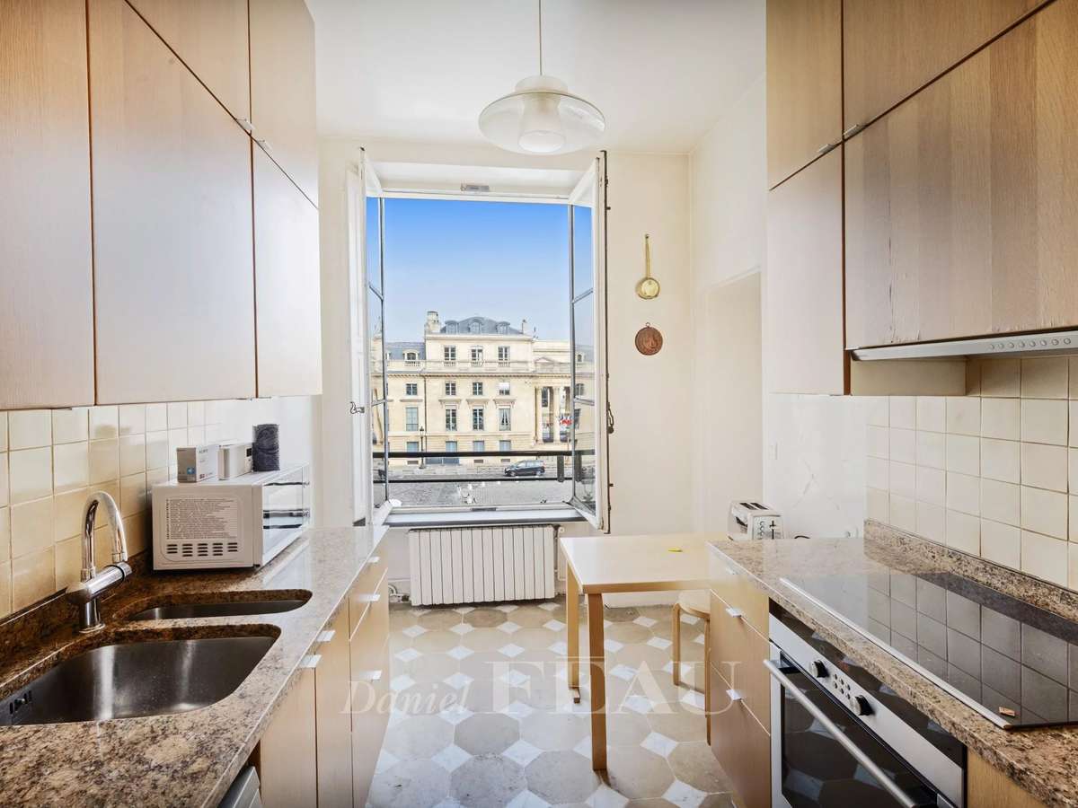 Apartment Paris 7e