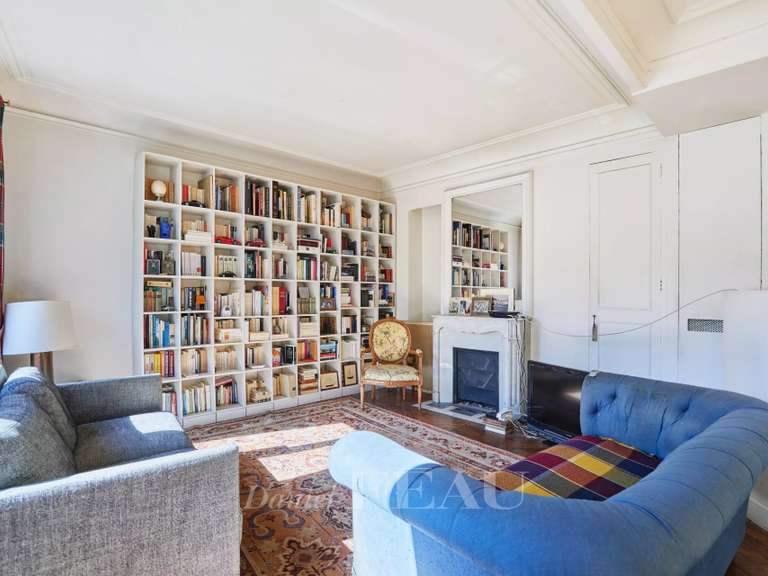 Appartement Paris 7e - 3 chambres - 107m²