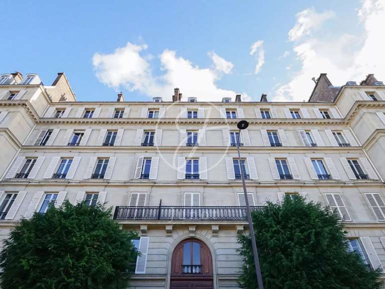 Appartement Paris 7e - 2 chambres - 85m²