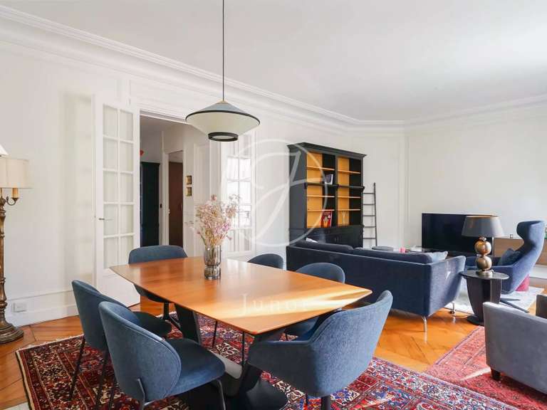 Appartement Paris 7e - 2 chambres - 85m²