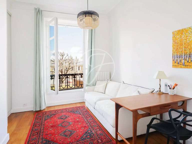 Appartement Paris 7e - 2 chambres - 85m²