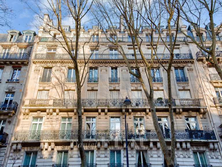 Apartment Paris 7e - 3 bedrooms - 199m²