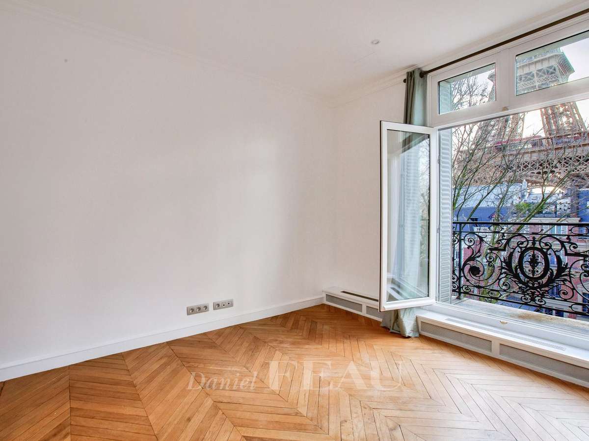 Apartment Paris 7e