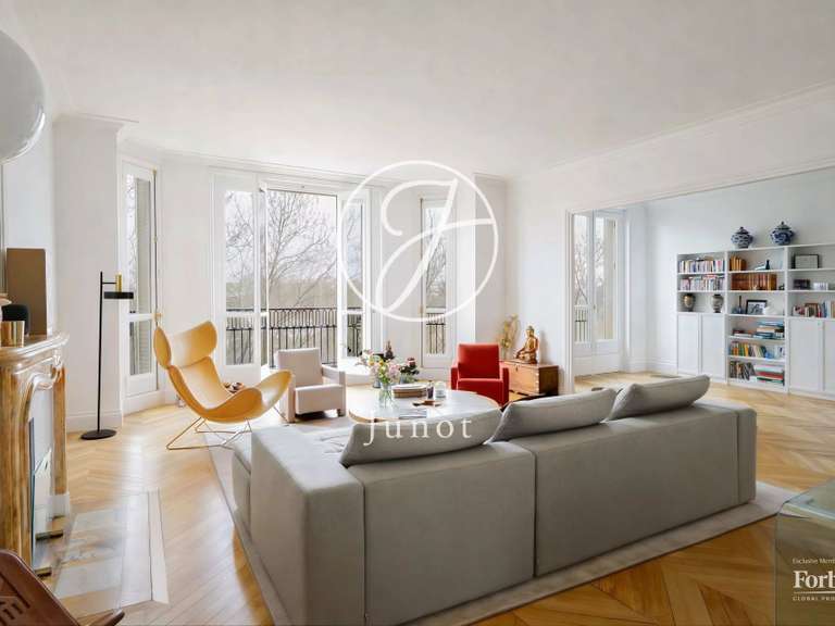 Appartement Paris 7e - 3 chambres - 199m²