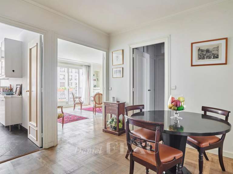 Apartment Paris 7e - 2 bedrooms - 83m²