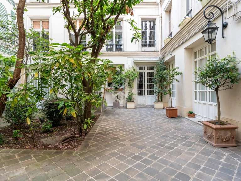 Apartment Paris 7e - 2 bedrooms - 135m²
