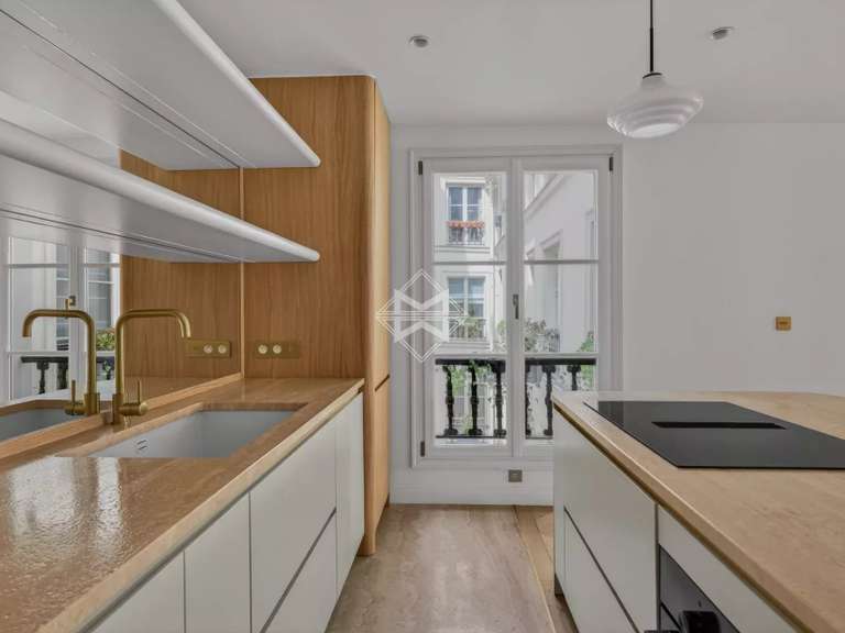 Apartment Paris 7e - 2 bedrooms - 135m²