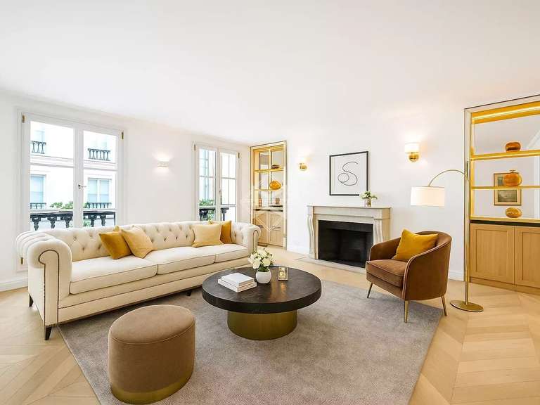 Appartement Paris 7e - 2 chambres - 135m²