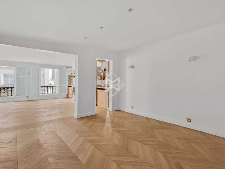 Apartment Paris 7e - 2 bedrooms - 135m²