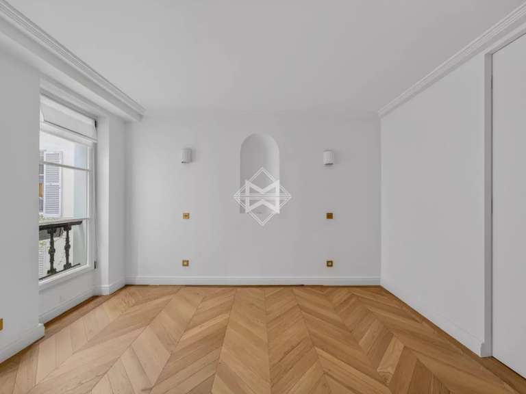 Apartment Paris 7e - 2 bedrooms - 135m²