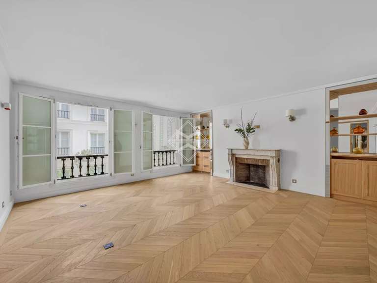 Apartment Paris 7e - 2 bedrooms - 135m²