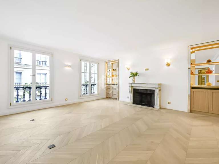 Appartement Paris 7e - 2 chambres - 135m²