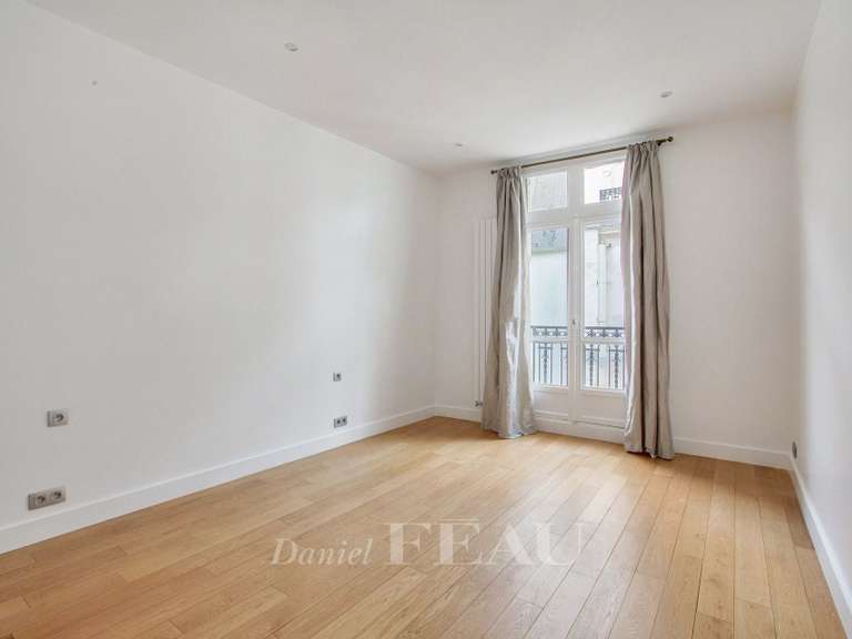Apartment Paris 7e - 3 bedrooms - 228m²