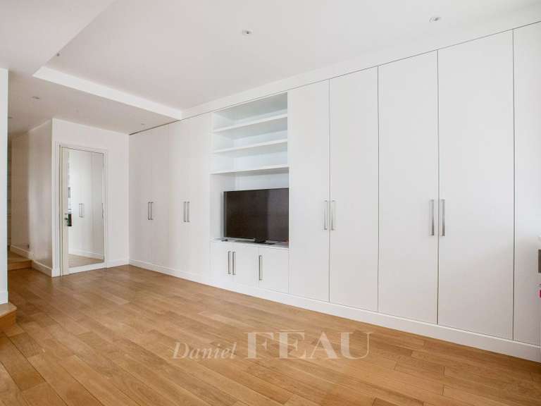 Apartment Paris 7e - 3 bedrooms - 228m²