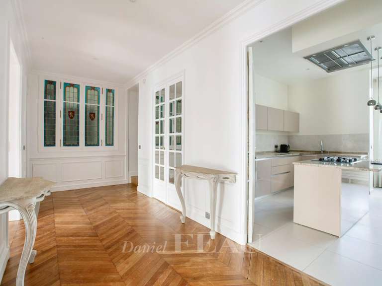 Apartment Paris 7e - 3 bedrooms - 228m²