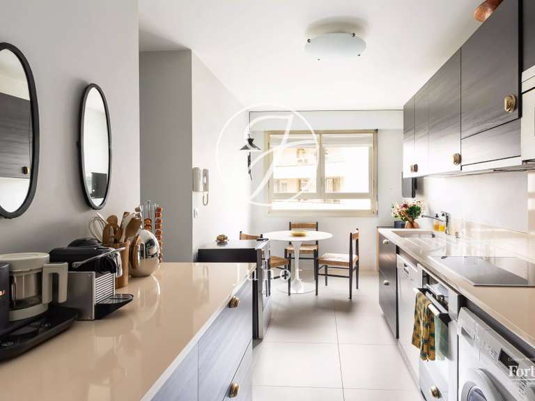 Apartment Paris 7e - 2 bedrooms - 105m²