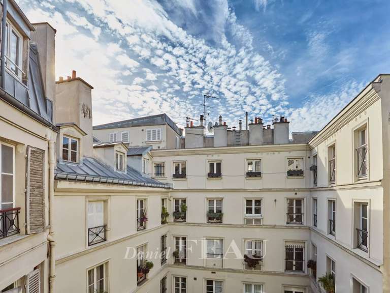 Appartement Paris 7e - 2 chambres - 82m²