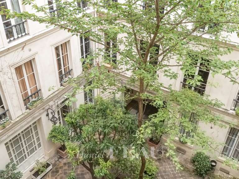 Appartement Paris 7e - 3 chambres - 135m²