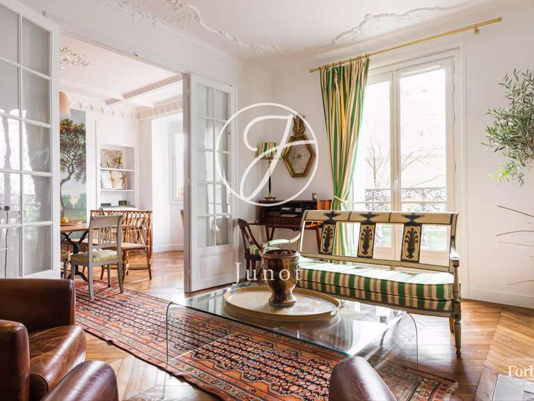 Appartement Paris 7e - 2 chambres - 71m²