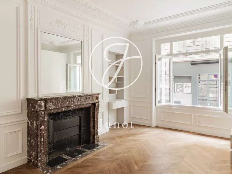 Appartement Paris 7e - 4 chambres - 136m²