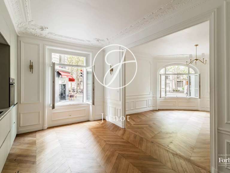 Appartement Paris 7e - 4 chambres - 136m²