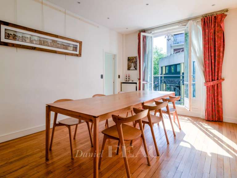 Appartement Paris 7e - 4 chambres - 208m²
