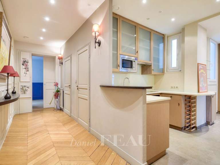 Appartement Paris 7e - 2 chambres - 89m²