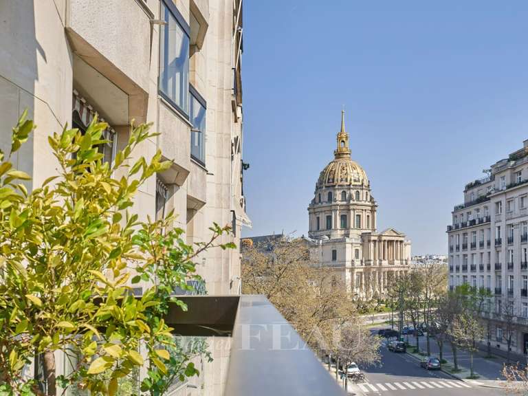 Appartement Paris 7e - 2 chambres - 106m²