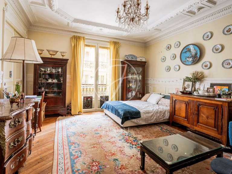 Appartement Paris 7e - 5 chambres - 194m²