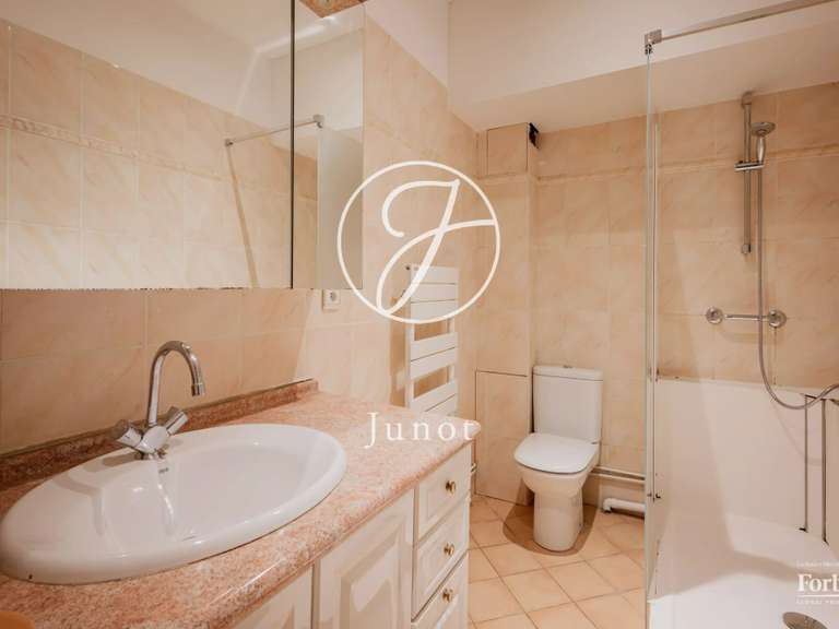 Appartement Paris 7e - 5 chambres - 194m²
