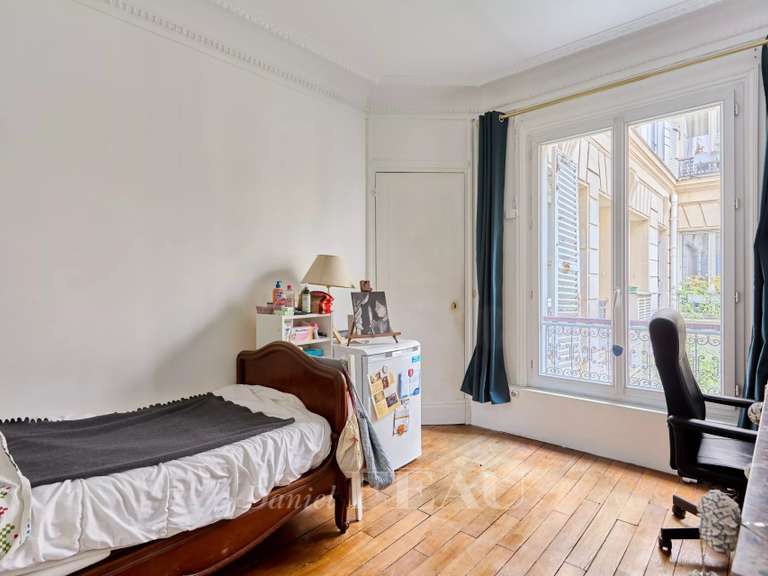 Appartement Paris 7e - 4 chambres - 194m²