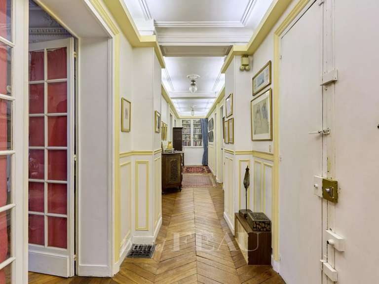 Appartement Paris 7e - 4 chambres - 194m²