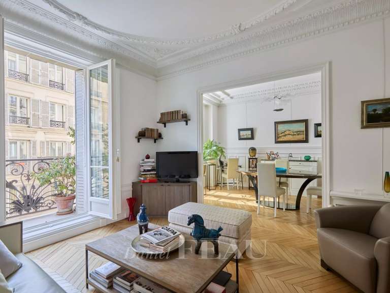 Appartement Paris 7e - 2 chambres - 85m²