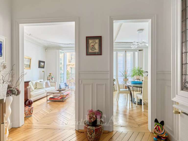 Appartement Paris 7e - 2 chambres - 85m²