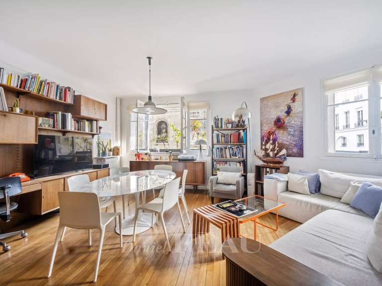 Appartement Paris 7e - 2 chambres - 75m²