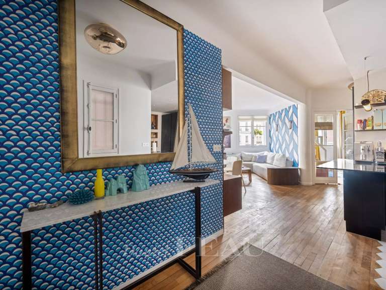 Appartement Paris 7e - 2 chambres - 75m²