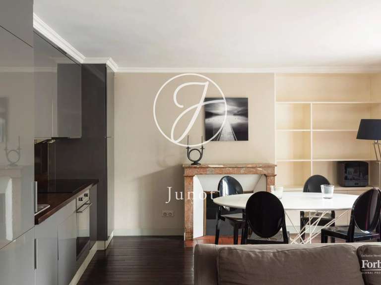 Appartement Paris 7e - 1 chambre - 66m²