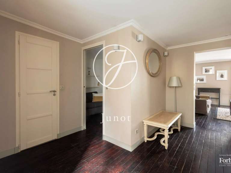 Appartement Paris 7e - 1 chambre - 66m²