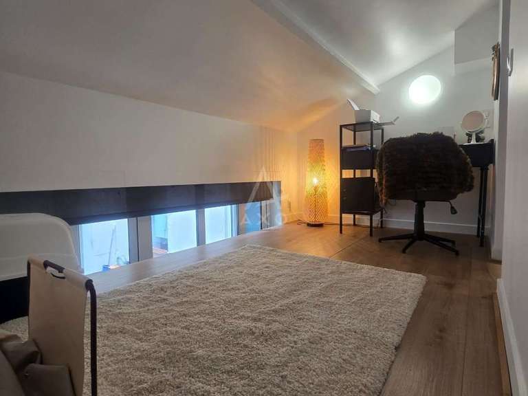 Appartement Paris 7e - 1 chambre