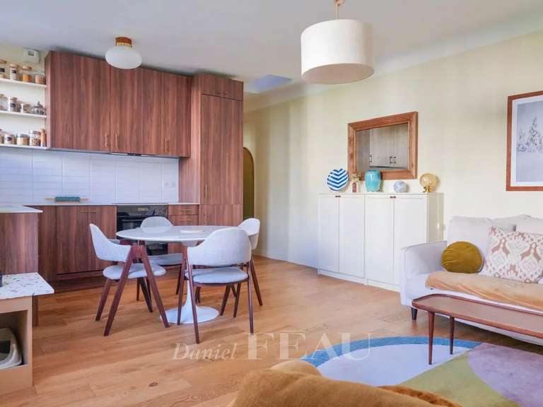 Appartement Paris 7e - 2 chambres - 57m²