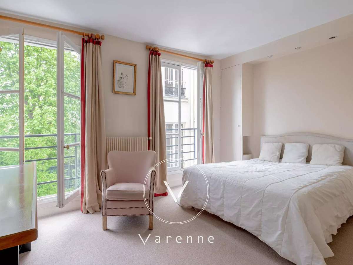 Apartment Paris 7e
