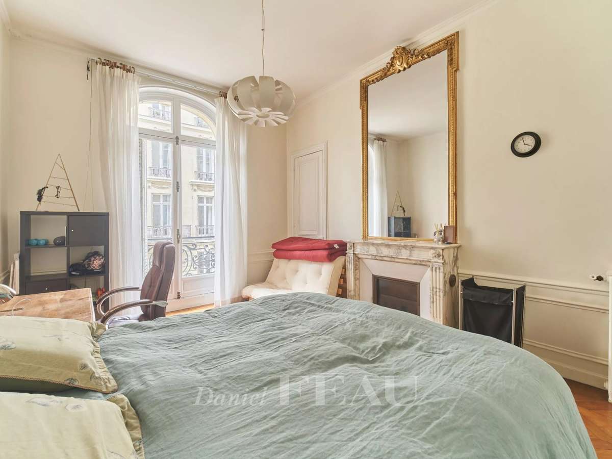 Apartment Paris 7e