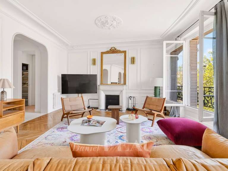 Appartement Paris 7e - 3 chambres - 131m²