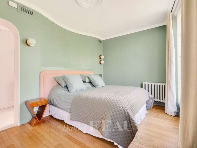 Appartement Paris 7e - 3 chambres - 131m²