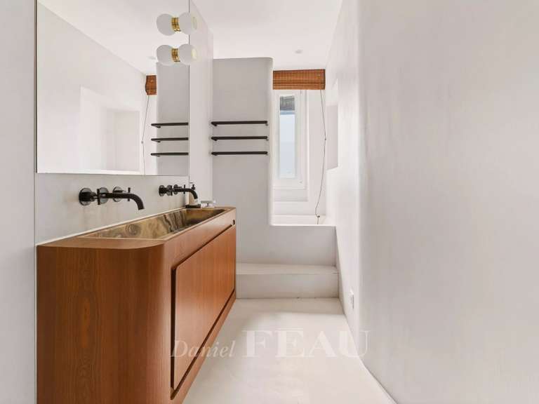 Appartement Paris 7e - 3 chambres - 131m²