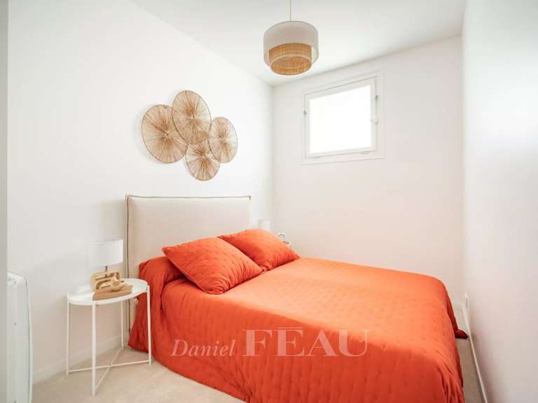 Appartement Paris 7e - 2 chambres - 70m²