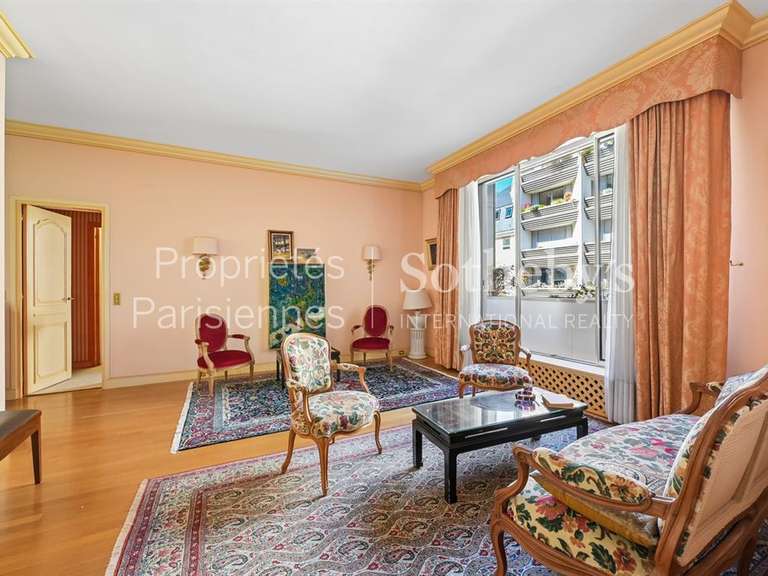 Appartement Paris 7e - 2 chambres - 100m²