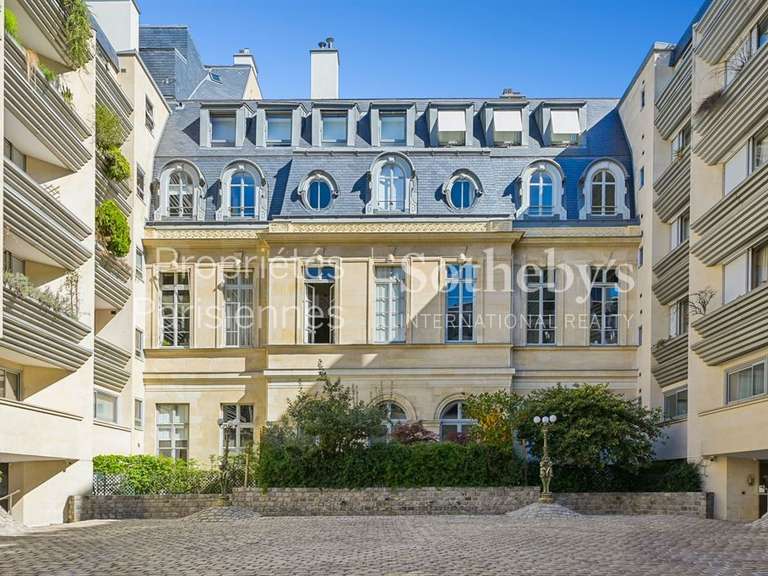Appartement Paris 7e - 2 chambres - 100m²