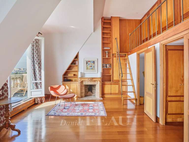 Appartement Paris 7e - 3 chambres - 230m²