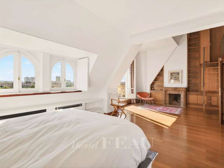 Appartement Paris 7e - 3 chambres - 230m²